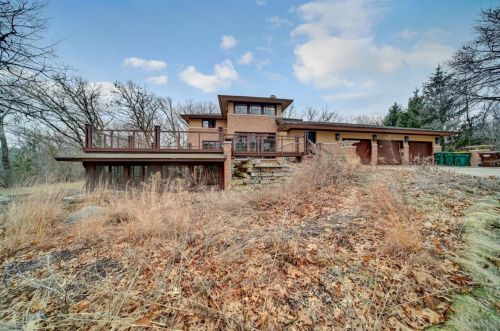 7611 Oakridge Ct, Bull Valley IL 60012-1600 exterior