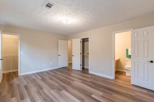 217 Braxton Pl, Tucker GA 30084-1872 exterior