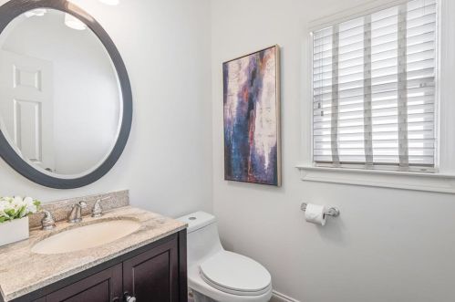 1371 Edmund Ct, Atlanta GA  30306-2236 exterior