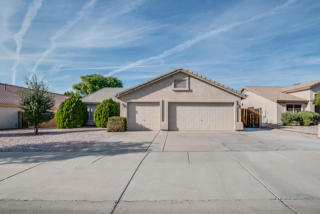 8030 Hilton Ave, Phoenix AZ  85043-7421 exterior