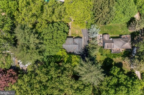 18 Elmwood Ave, Manor PA 19036-1909 exterior