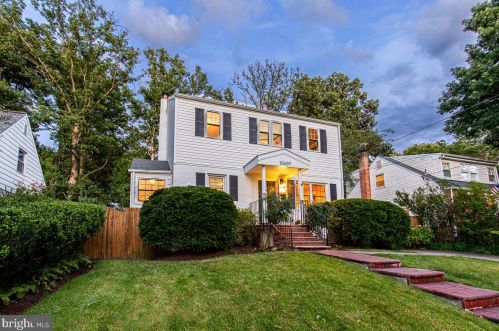 10609 Hayes Ave, Silver Spring, MD 20902-3702