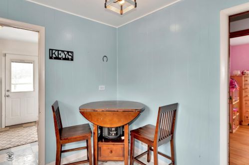 11542 Kolin Ave, Chicago IL 60803-2139 exterior