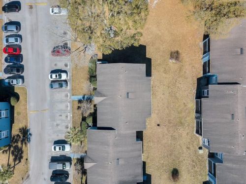 2525 Alafaya Trl, Orlando FL  32826-3646 exterior