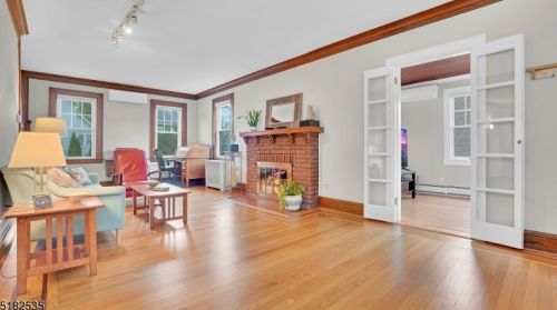 18 Pierson Rd, Maplewood NJ 07040-3409 exterior