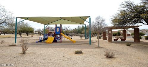 10070 Paseo San Rosendo, Tucson AZ 85747-5044 exterior