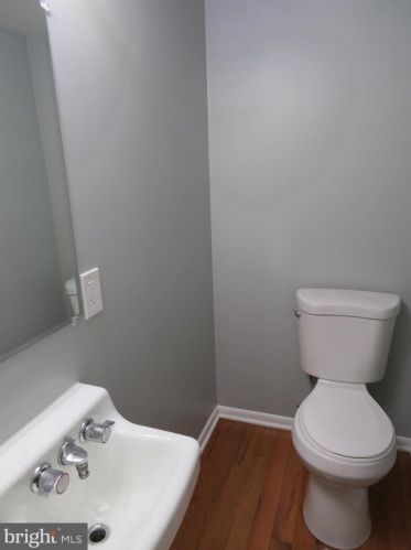 9703 Glen Ave, Silver Spring MD 20910-1132 exterior