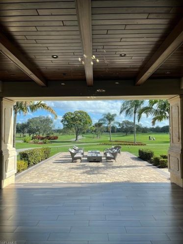 580 El Camino Real, Naples FL 34119-4722 exterior