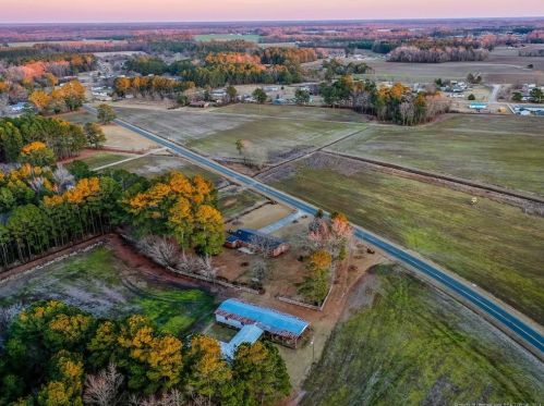 1282 Collins Dr, Lumberton, NC 28358-6488