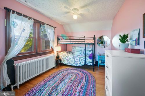 3670 Camden St, Washington DC 20020-1224 exterior