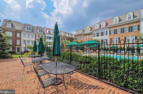 333 Fayette St, Alexandria VA  22314-2434 exterior