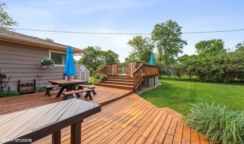 7213 Hiawatha Dr, Bull Valley IL 60097-8344 exterior