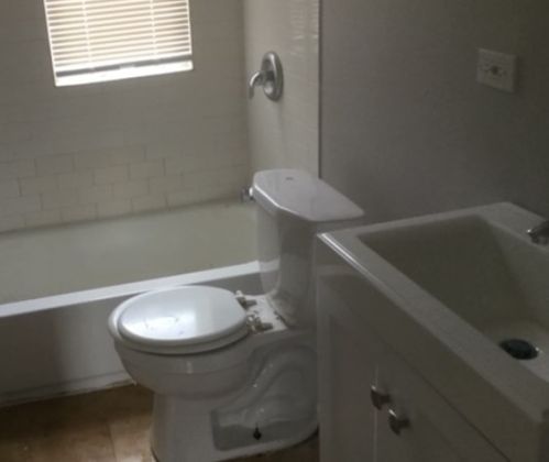 7736 Greenwood Ave, Chicago IL 60619-7838 exterior