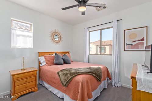 5310 Chisum Trl, Phoenix AZ  85083-6356 exterior