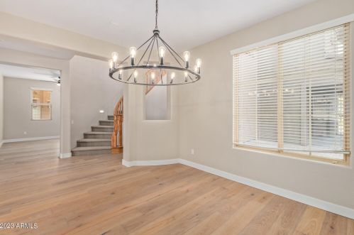 21713 38th Way, Phoenix AZ  85050-4923 exterior