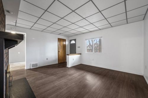 106 Carrick Ave, Pittsburgh PA  15210-4324 exterior