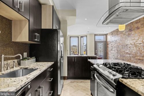 706 4th St, Washington DC  20003-4205 exterior