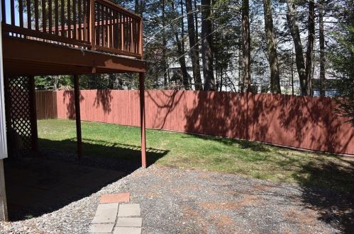 59-4 Ledge Rd, Seabrook NH 03874-4314 exterior