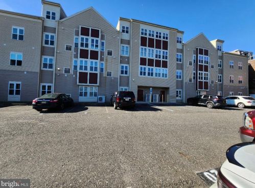 350 Broad St, Trenton NJ  08608-2501 exterior