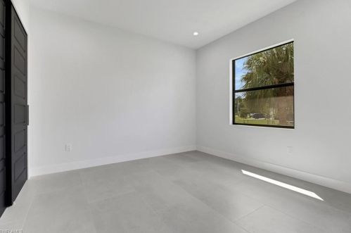 739 23 St, Naples FL 34117-1829 exterior