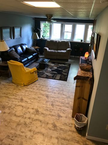 1314 Alma Ave, Perryville, MO 63775-2804