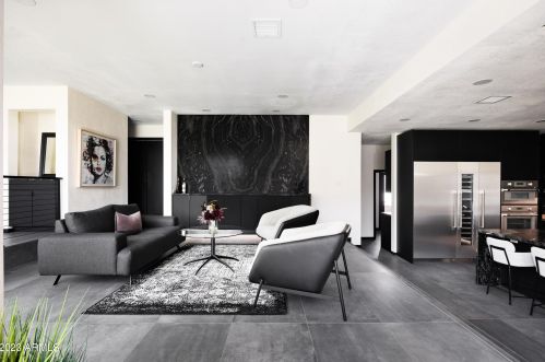 6264 31st Way, Phoenix AZ  85016-2327 exterior