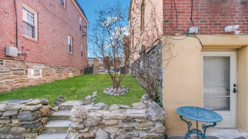 51 Greenhill Rd, Media PA 19063-1420 exterior