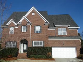 1307 Grayscroft Dr, Waxhaw NC  28173-6677 exterior