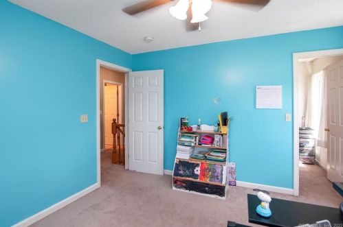 13 Gaylord Rd, Windsor Locks CT 06096-2815 exterior