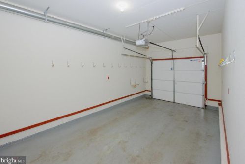 362 Bowler Ct, Piscataway NJ 08854-6649 exterior