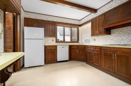 7 Fay St, Taunton MA 02780 exterior