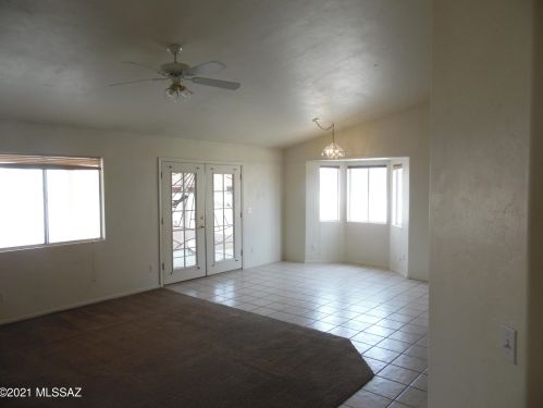 9692 Paseo Del Tornasol, Tucson AZ 85747-5033 exterior