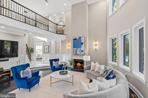 1645 Kirby Rd, Mc Lean VA  22101-3240 exterior