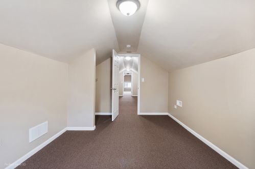 47 21 Ave, Broadview IL 60153-1236 exterior