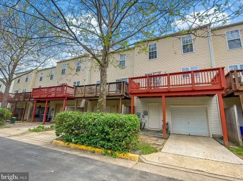 6187 Les Dorson Ln, Alexandria VA  22315-3227 exterior