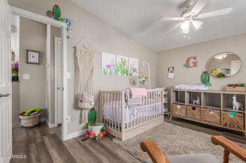 2208 Estrella Rd, Phoenix AZ 85087-8179 exterior