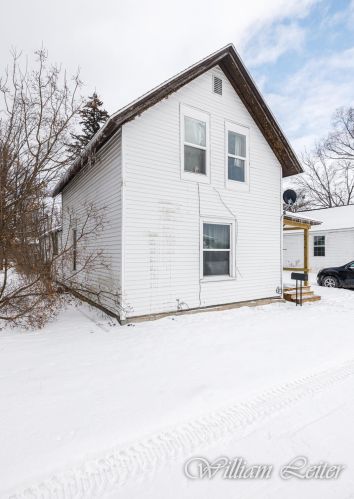 312 2nd Ave, Big Rapids, MI 49307-1556