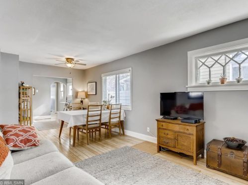 734 Delaware Ave, Saint Paul MN 55107-2538 exterior