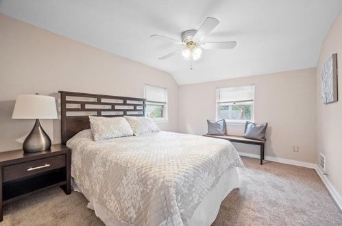 3848 Dalewood St, Pittsburgh PA 15227-3424 exterior