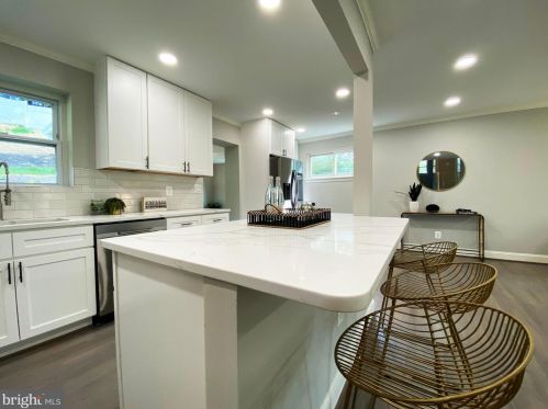 1604 Imperial Dr, Silver Spring MD 20902-3952 exterior