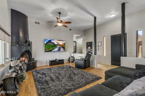 40115 3rd St, Phoenix AZ  85086-8606 exterior