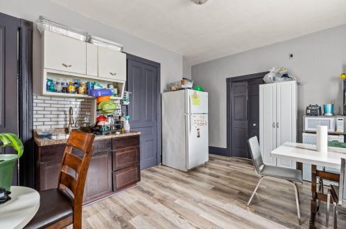 2861 7 St, Milwaukee WI 53215-3907 exterior