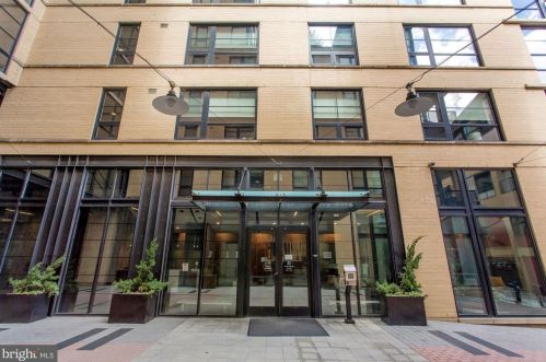 2125 14th St, Washington DC  20009-4464 exterior