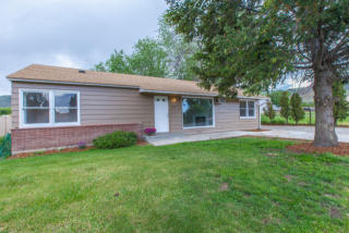 565 Crawford Ave, Wenatchee, WA 98801-3649