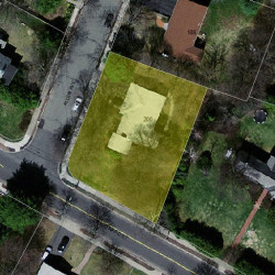 200 Allen Ave, Newton MA 02468-1722 aerial view