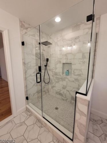 9 Apache Trl, Rockaway NJ  07866-1028 exterior