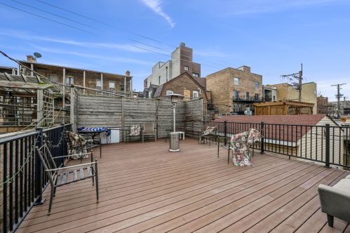 1741 Crystal St, Chicago IL 60651-1833 exterior