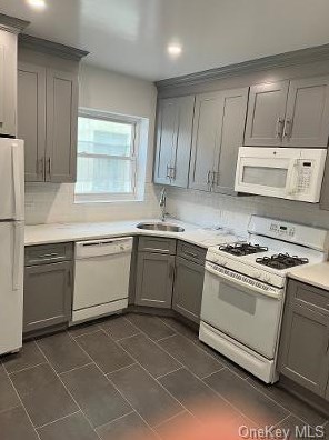 3403 Tibbett Ave, Bronx NY  10463-3708 exterior