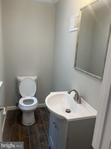 1949 22nd St, Philadelphia PA 19121-1406 exterior