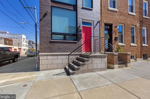 2201 Cumberland St, Philadelphia PA 19125-2203 exterior